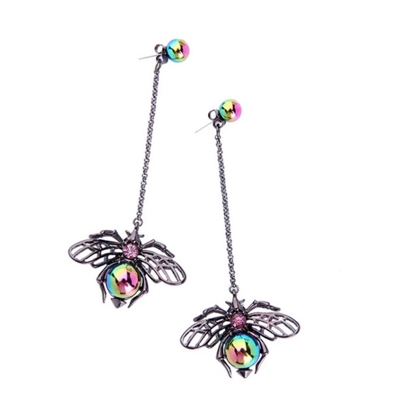 Mystic Pearl Insect Long Drop Earrings - Picture 5 of 6